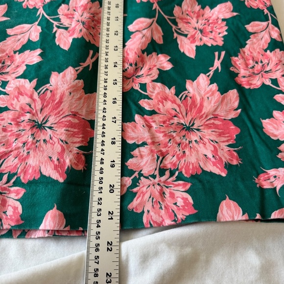 J. Crew Mercantile Women's Floral Print Pencil Skirt Green/Pink Size 14 Lined - Picture 10 of 12